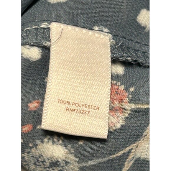 Lauren Conrad XS Floral Print‎ Blouse With 3/4 Sleeves & Pleated Design - Picture 6 of 7